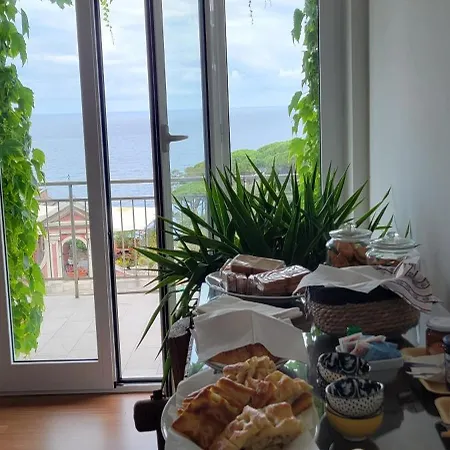 Alojamento de Acomodação e Pequeno-almoço Shiverty 4*