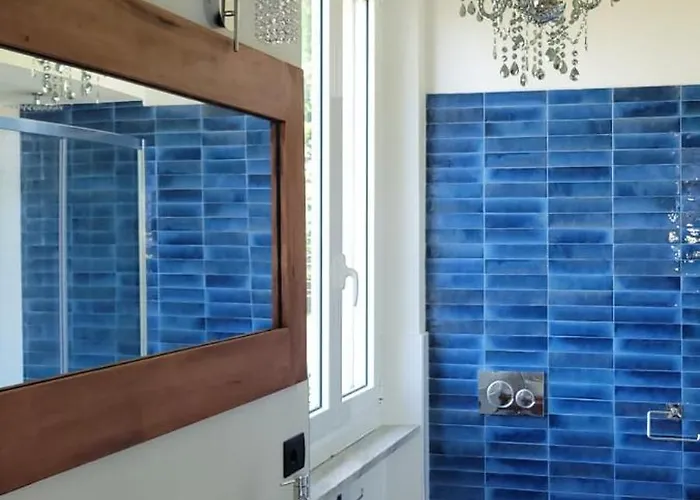 Oda ve Kahvaltı Shiverty